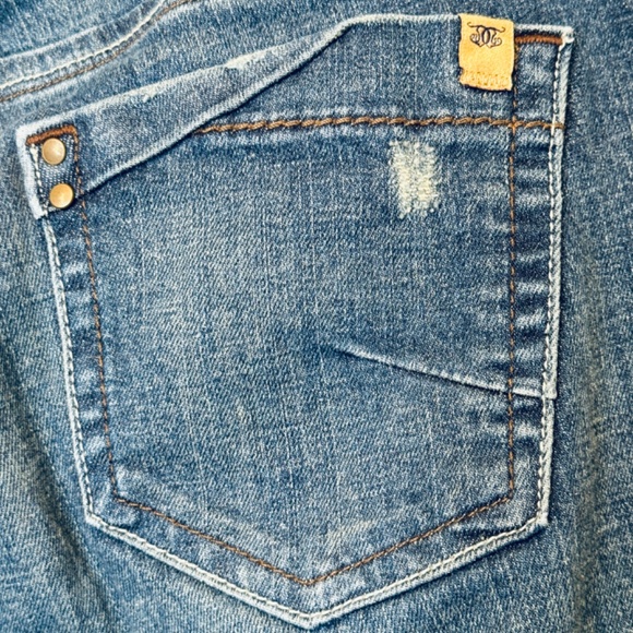 Divine Rights | Factory Distressed Low Rise Y2K Vibes Grunge Slim Skinny Jeans - Picture 1 of 13